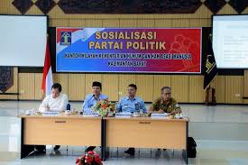 Inilah Cara Partai Mensosialisasi Citra Positif
