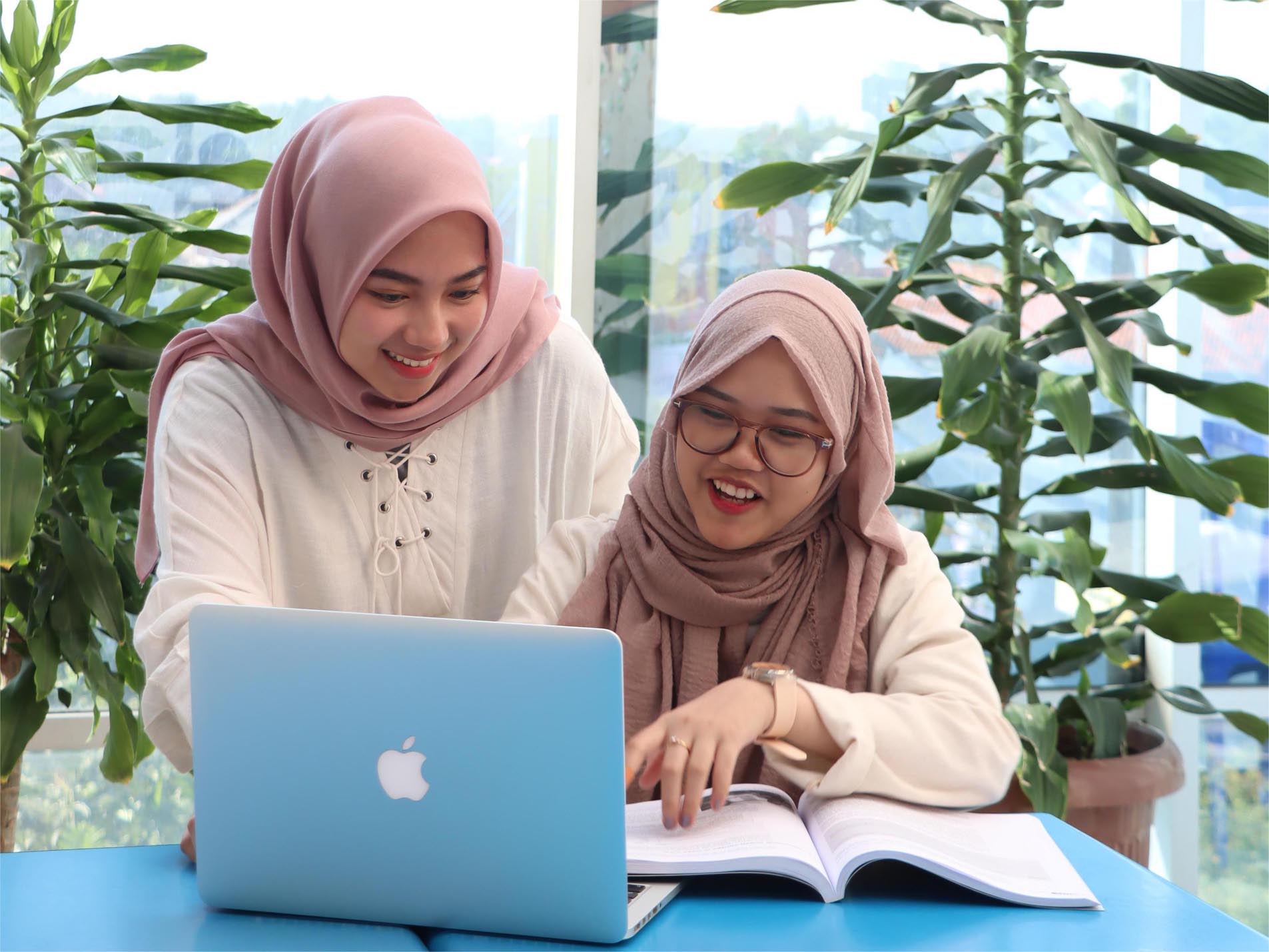 Jangan Lewatkan! Ini Cara Organisasi Kampus Cetak Pemimpin Masa Depan Berbakat.