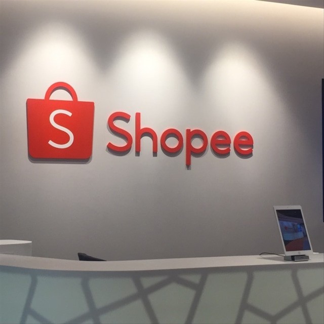 Cara Membangun Komunitas Loyal Melalui Shopee Live