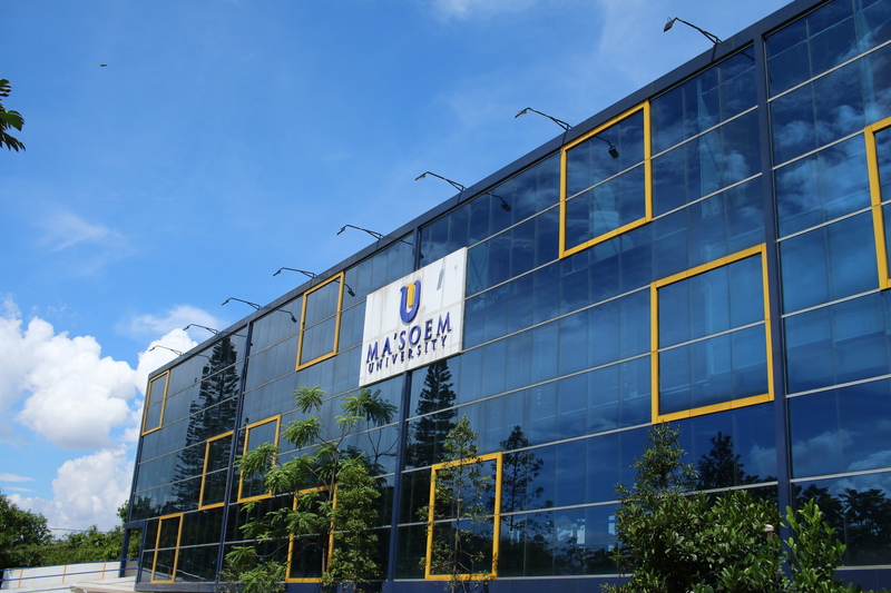 Mengapa Ma'soem University Jadi Pilihan Utama Kelas Karyawan?