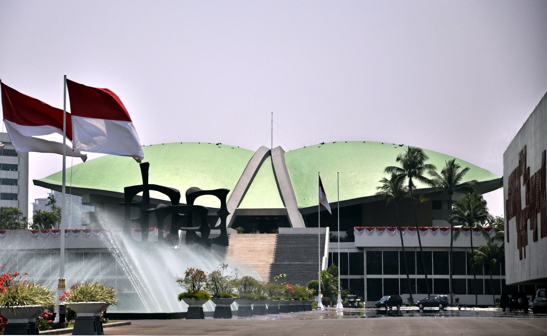 Menjaga Reputasi Anggota Dewan di Era Digital Melalui Konten Instagram Viral