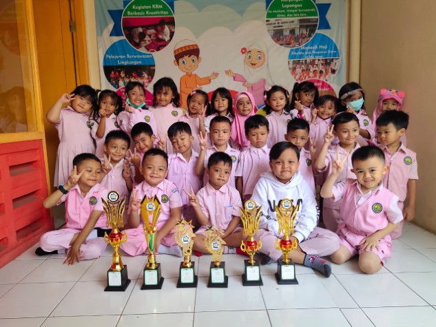 Membentuk Karakter Unggul: Fokus Pembinaan Moral di SMA Islam Al Masoem Bandung