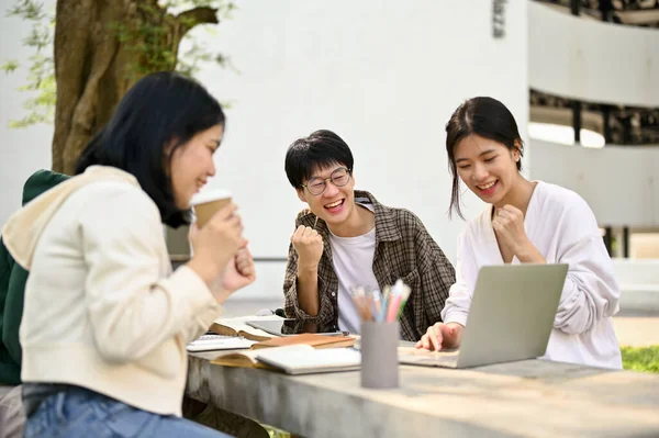 Pengalaman Mahasiswa Pascasarjana: Perbandingan Kuliah di Dalam dan Luar Negeri