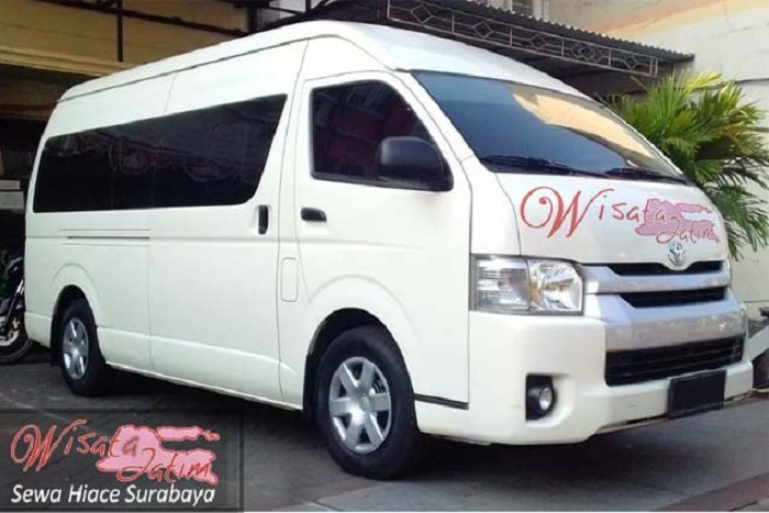 Keuntungan Sewa Mobil Hiace Surabaya Untuk Perjalanan Liburan Dengan Rombongan