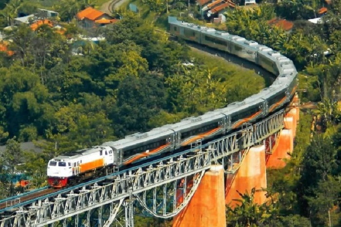 Beragam Manfaat Pesan Tiket Kereta Api Ke Bandung Dari Jakarta  Melalui Traveloka