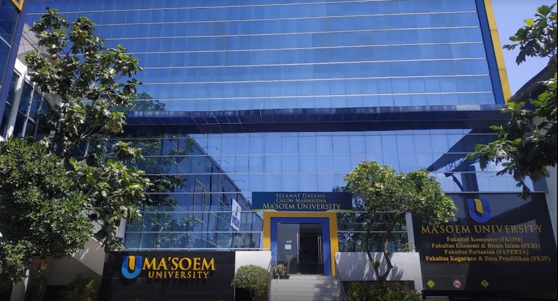 Solusi Kuliah Berkualitas di Bandung Tanpa Menguras Kantong Anda